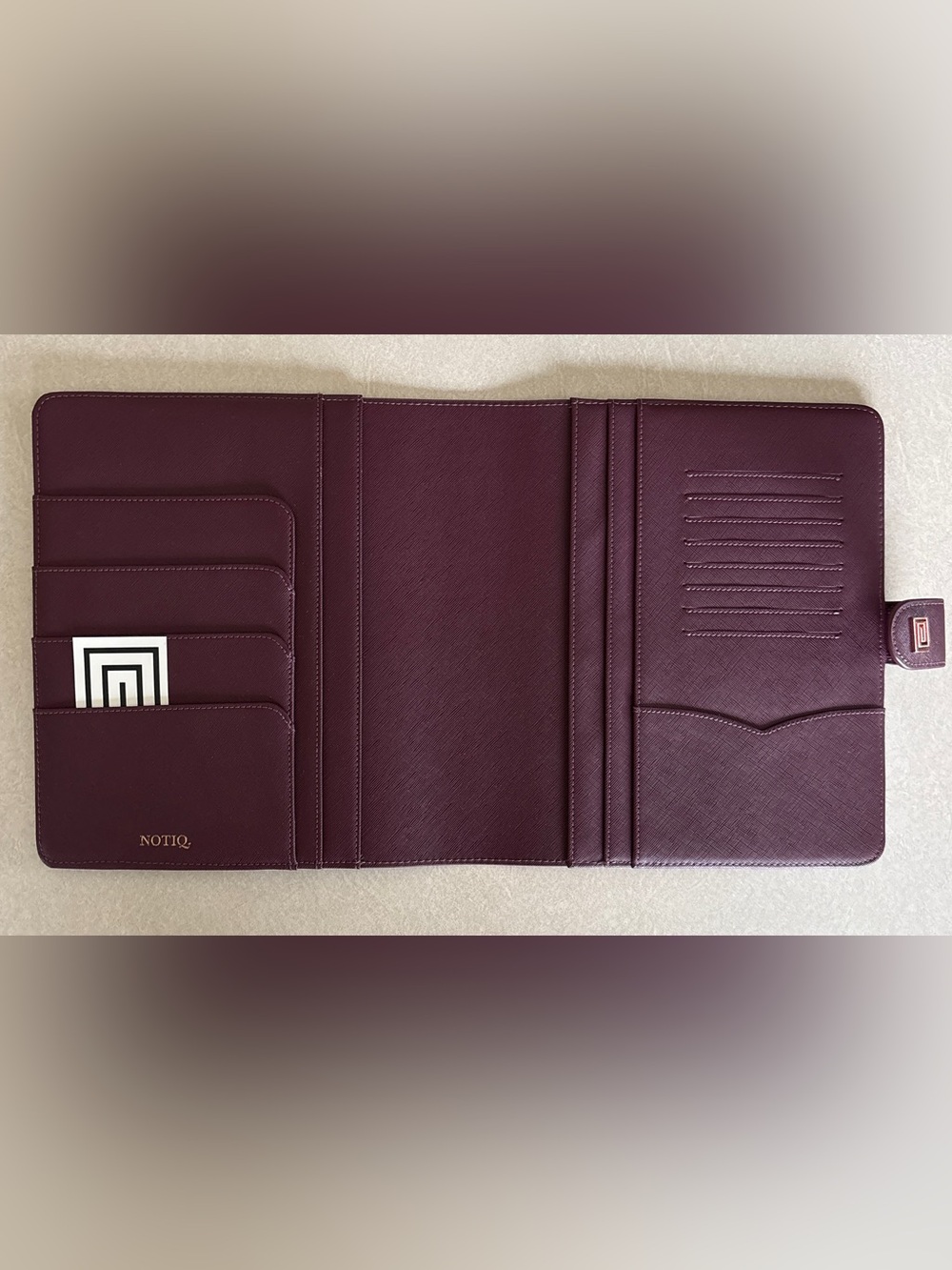 Notiq HP Classic 9 Disc - Discbound Folio Desk Agenda Cover - Mulberry Saffiano - Picture 6 of 11